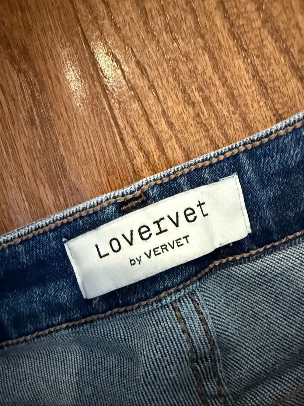 Lovervet dark wash high rise step hem jeans size 26 - Picture 4 of 7